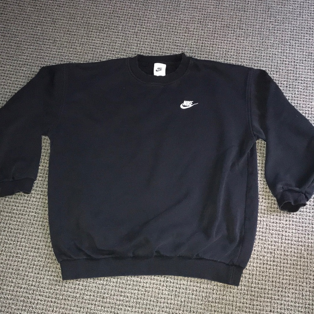 Nike Men's Black Crewneck Sweatshirt